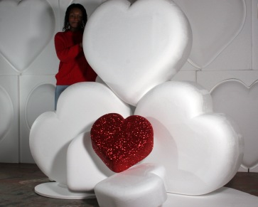 pile of polystyrene hearts. These hearts can be painted of glittered
