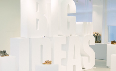 Large polystyrene letters for Clarks showroom