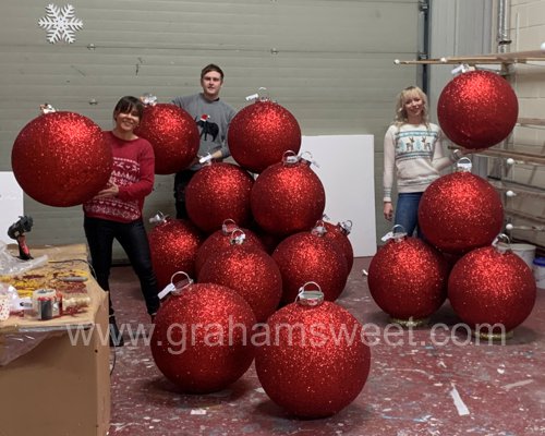 Selection of 580mm diameter ( nearly 2 foot ) red glitter christmas baubles
