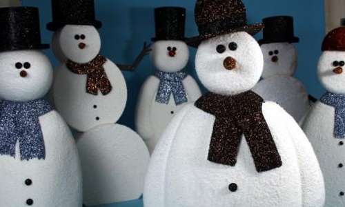 polystyrene display snowmen, for instore, winter wonderland and event theming