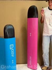 Large-scale vape product replicas created for exhibition stands