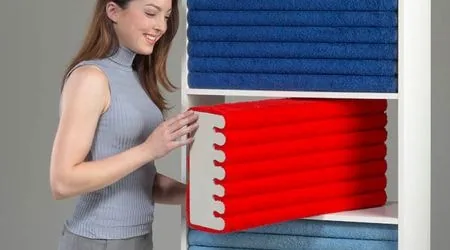 Polystyrene towel folders
