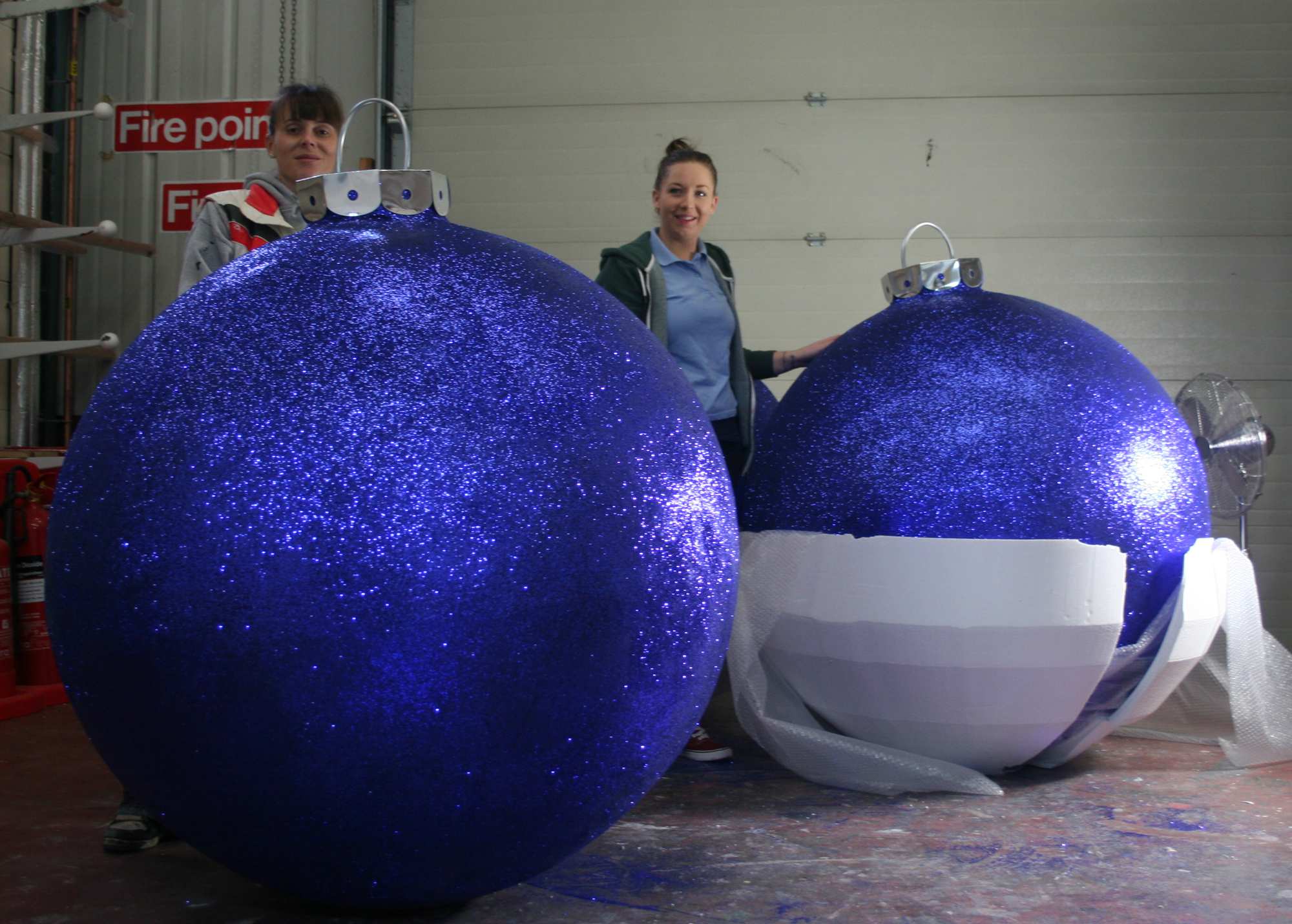 large baubles large baubles