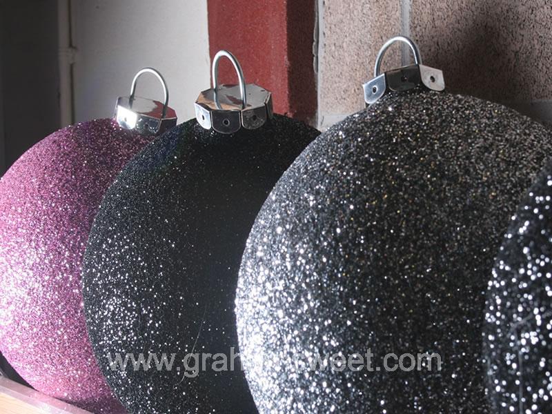 black gunmetal and pink glitter baubles