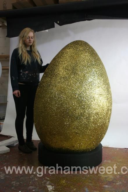 Gold egg