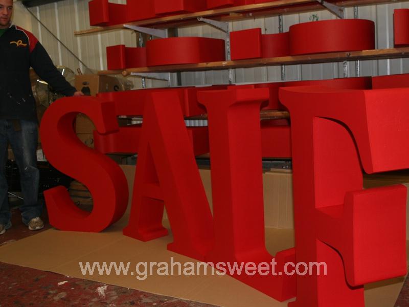 red sale letters