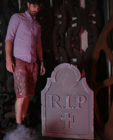 polystyrene tombstone for retail display
