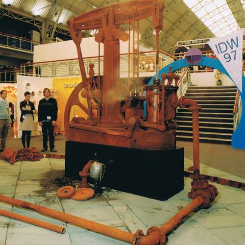 3.5 meter tall rustlite beamengine on display at IDW 1997 - business design centre London.