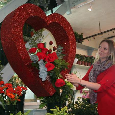 heart shelves