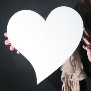 280mm high 2D Polystyrene Heart Design B - Plain White - pack of 5